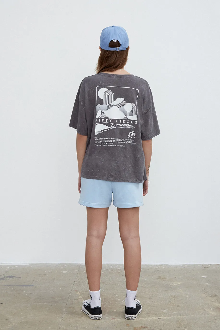 Anthracite Washed Oversized T-shirt with Print on the Back