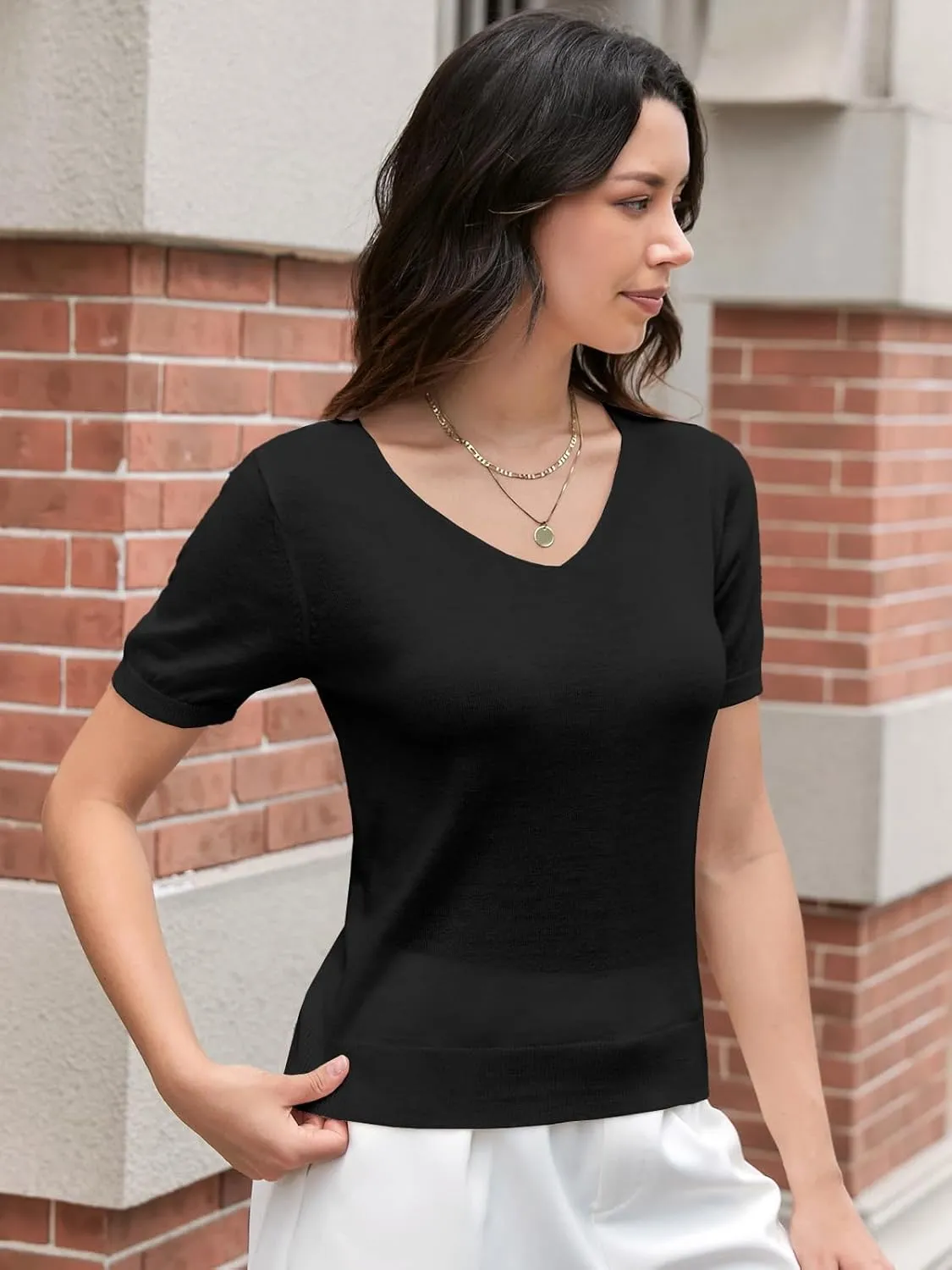 DAIMIDY Women's Short Sleeve V Neck Sweaters Casual Summer Sweater Lightweight Knit Pullover Tops