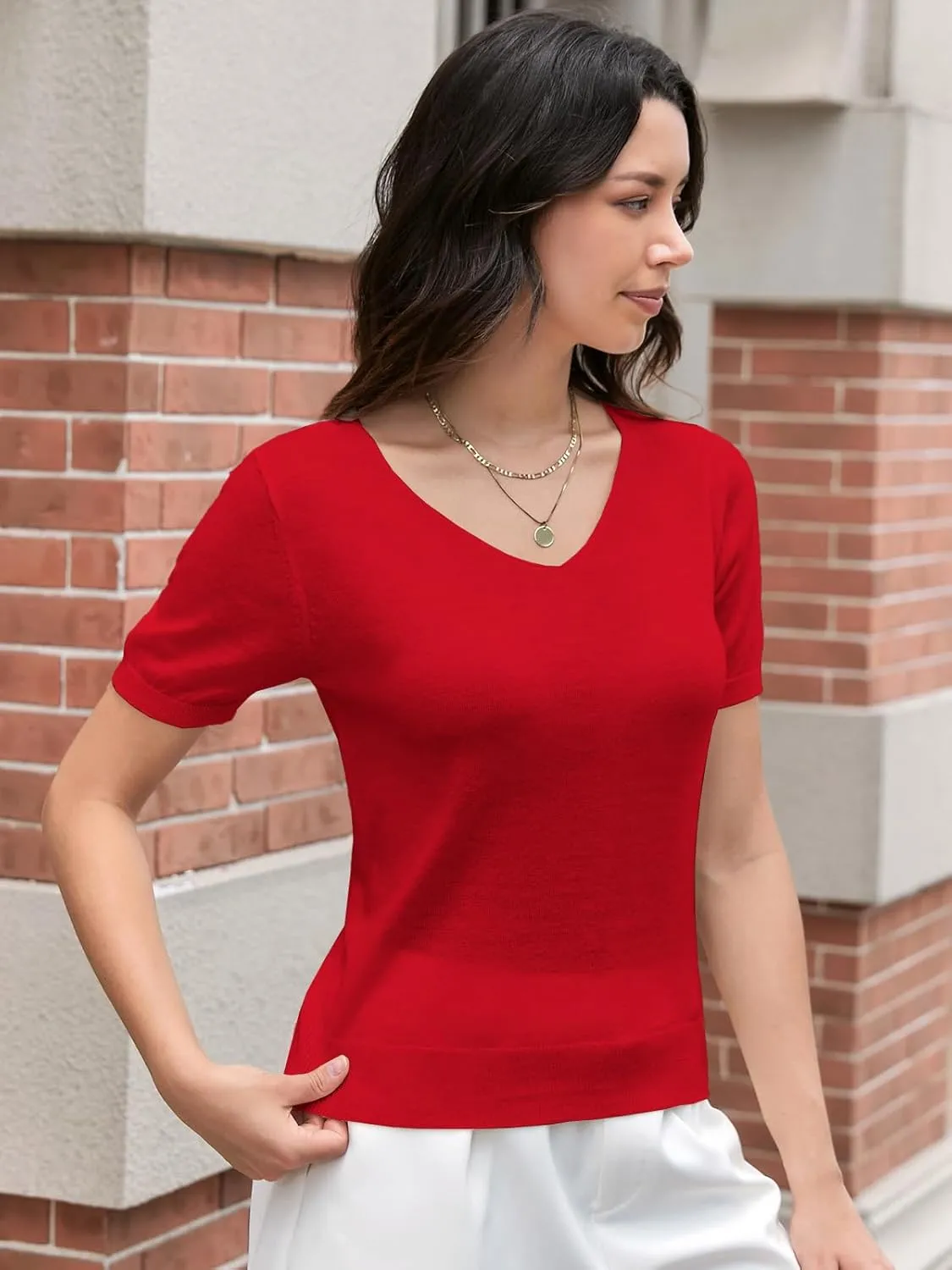 DAIMIDY Women's Short Sleeve V Neck Sweaters Casual Summer Sweater Lightweight Knit Pullover Tops