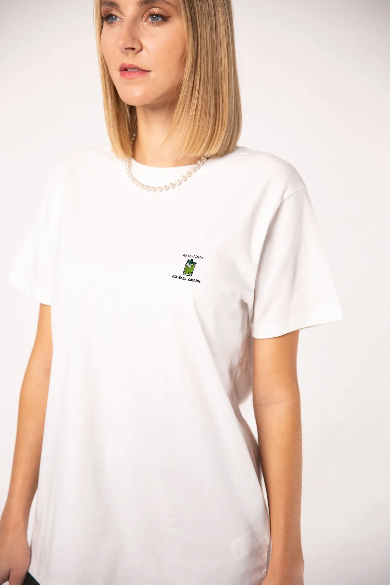 GINVASION Gin Basil Smash | Besticktes Frauen Oversized Bio Baumwoll T-Shirt
