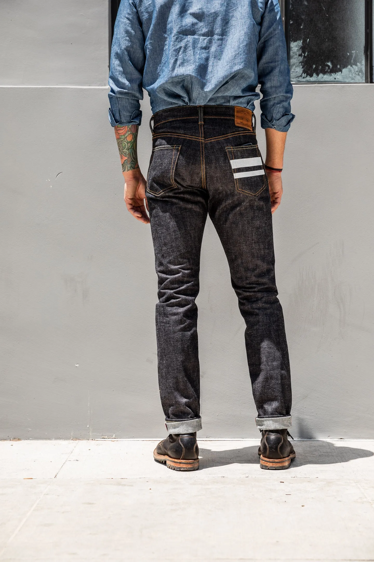 Momotaro - High Tapered - 18oz Zimbabwe w/ Battle Stripes