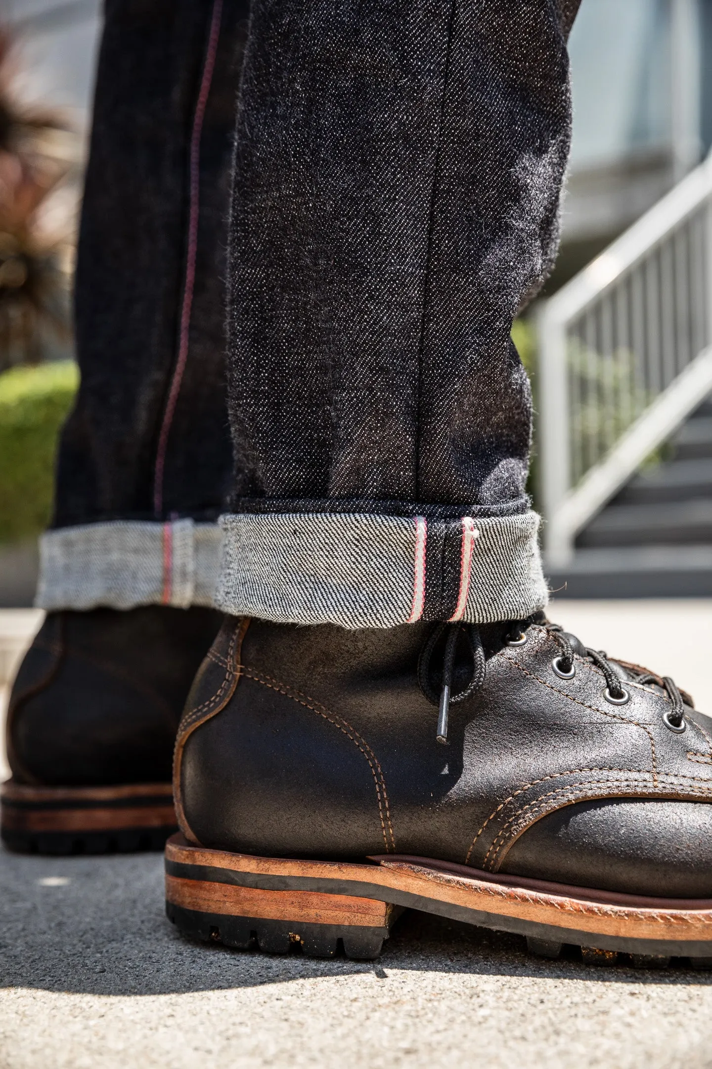 Momotaro - High Tapered - 18oz Zimbabwe w/ Battle Stripes