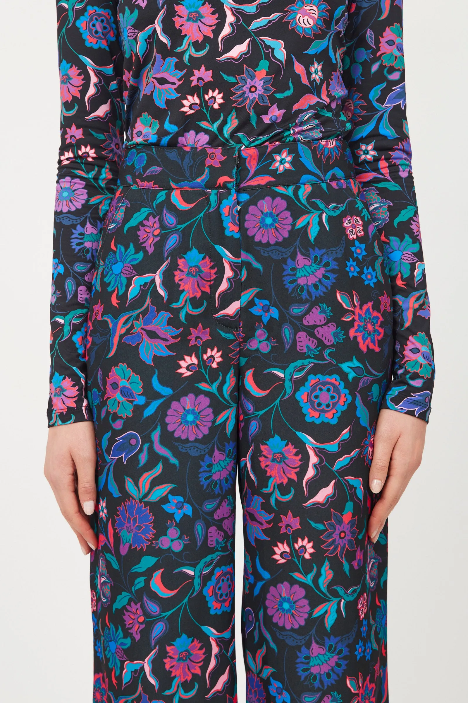Straight Leg Pant