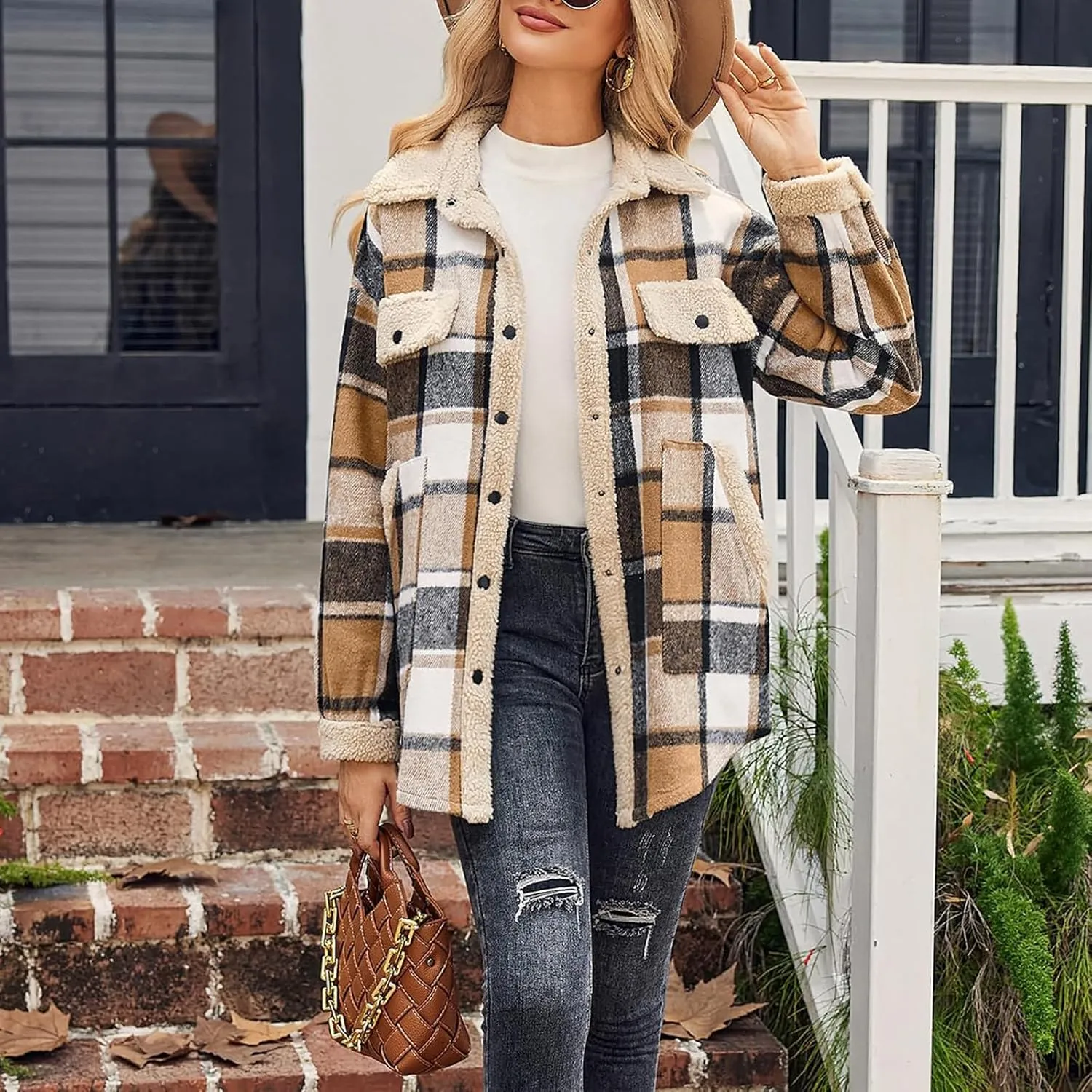 Women 2024 Hooded Flannel Jacket Warm Sherpa Shacket Fleece Lined Button Down Plaid Coat Trendy Fall Winter Outfits